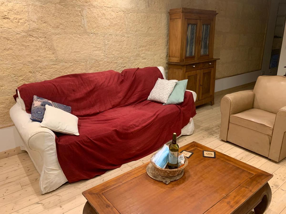 Chambre Avec Salle De Bain Et Cuisine Privee Centre Ville Historique Avec Climatisation Et Patio 보르도 외부 사진